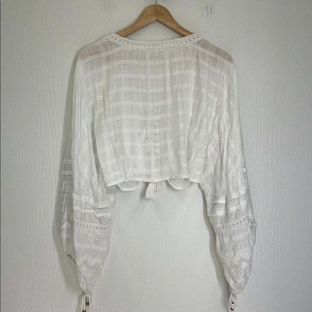 Free People - Paloma Ivory Lace Up Long Sleeve Lightweight Crop Blouse Size XS
